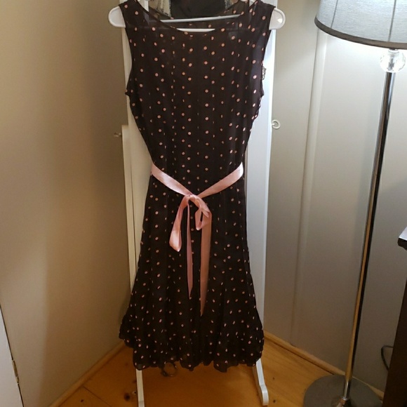 Dress - Picture 1 of 5